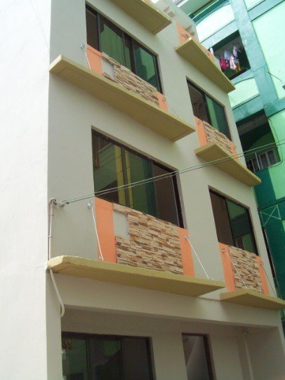 3-Storey With Roofdeck Residential